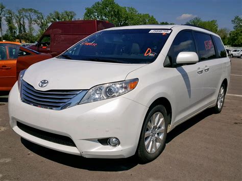 2012 Toyota SIENNA VAN (3.5L 6 